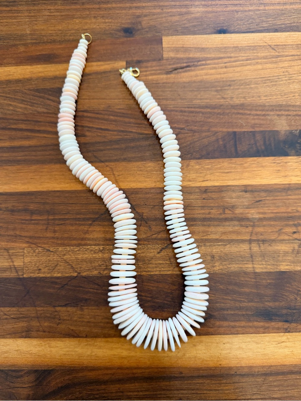 NEW - Theodosia Pink Queen Conch Necklace